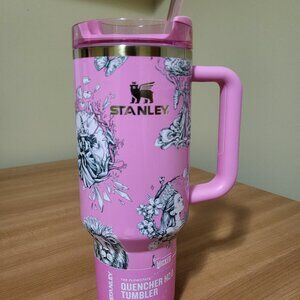 Stanley x Wicked 40 oz Flowstate Quencher H2.0 Tumbler Ozian Reprise - Brand New
